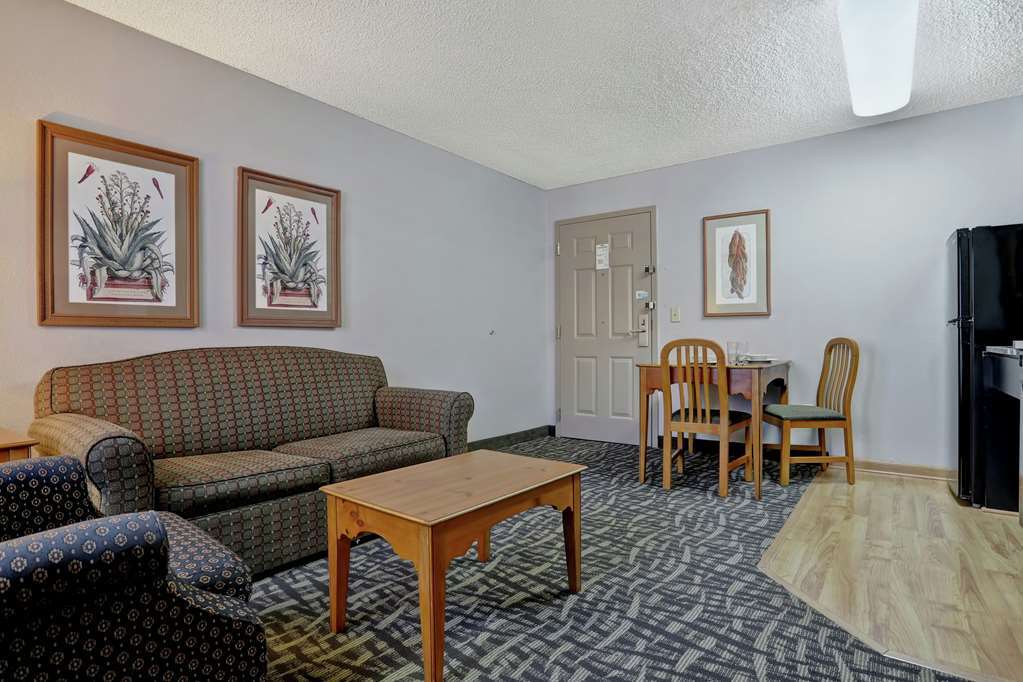 Homewood Suites Phoenix-سكوتسدايل الغرفة الصورة