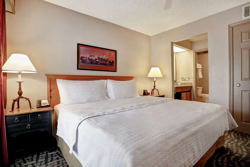 Homewood Suites Phoenix-سكوتسدايل الغرفة الصورة