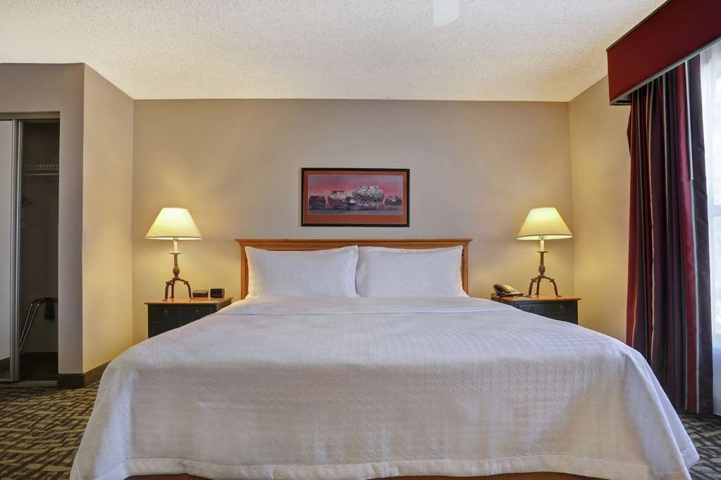 Homewood Suites Phoenix-سكوتسدايل الغرفة الصورة