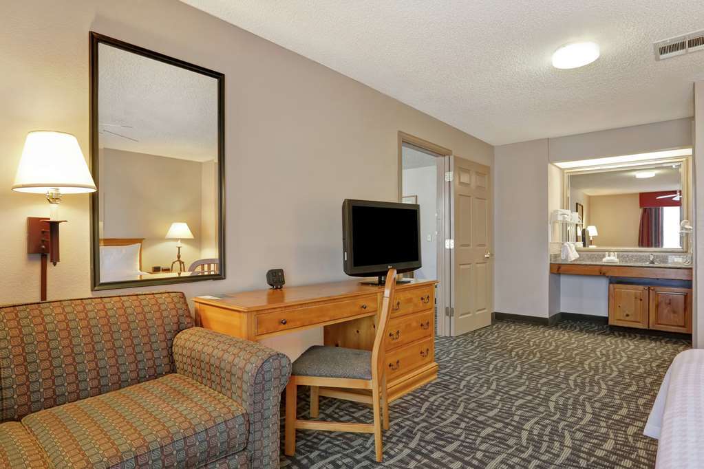 Homewood Suites Phoenix-سكوتسدايل الغرفة الصورة