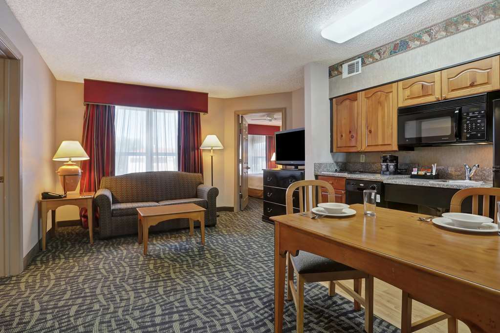 Homewood Suites Phoenix-سكوتسدايل الغرفة الصورة