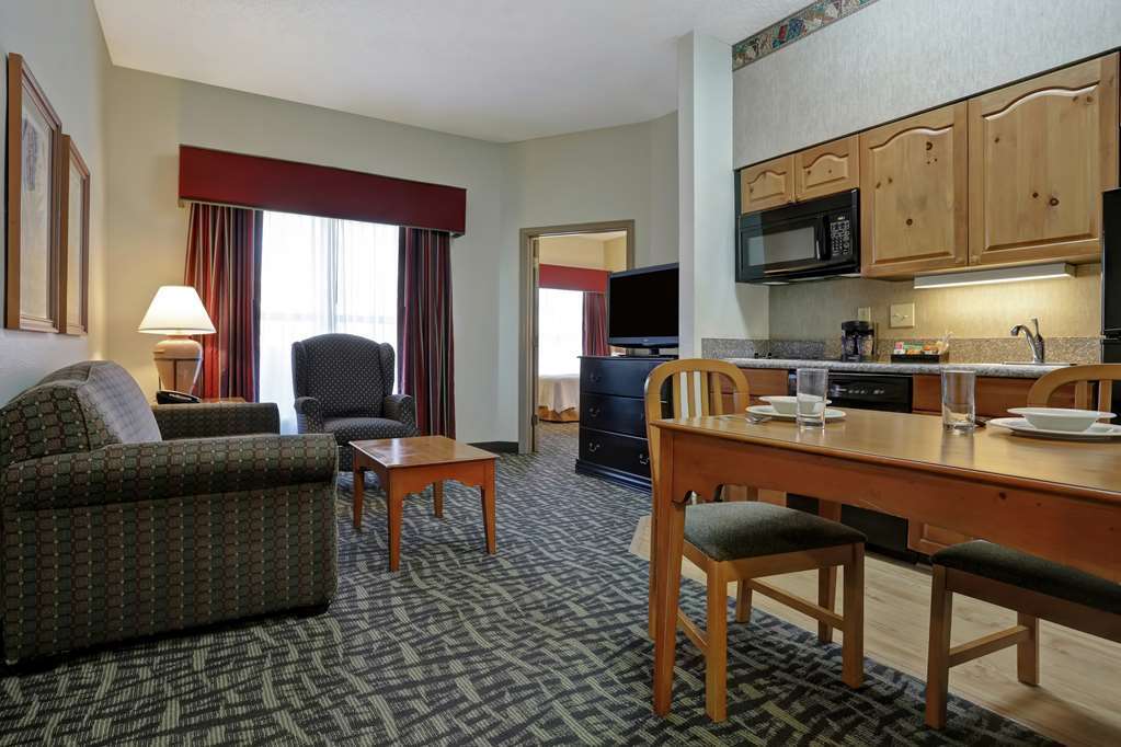 Homewood Suites Phoenix-سكوتسدايل الغرفة الصورة